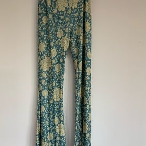 Novella Royal Janis Bells Altered!